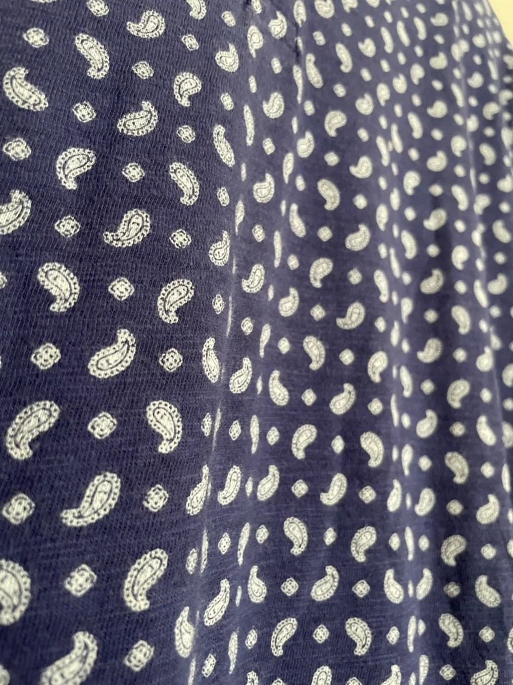 Banana Republic Vintage Mens Size Medium Navy Polo with Light Blue Paisley Print